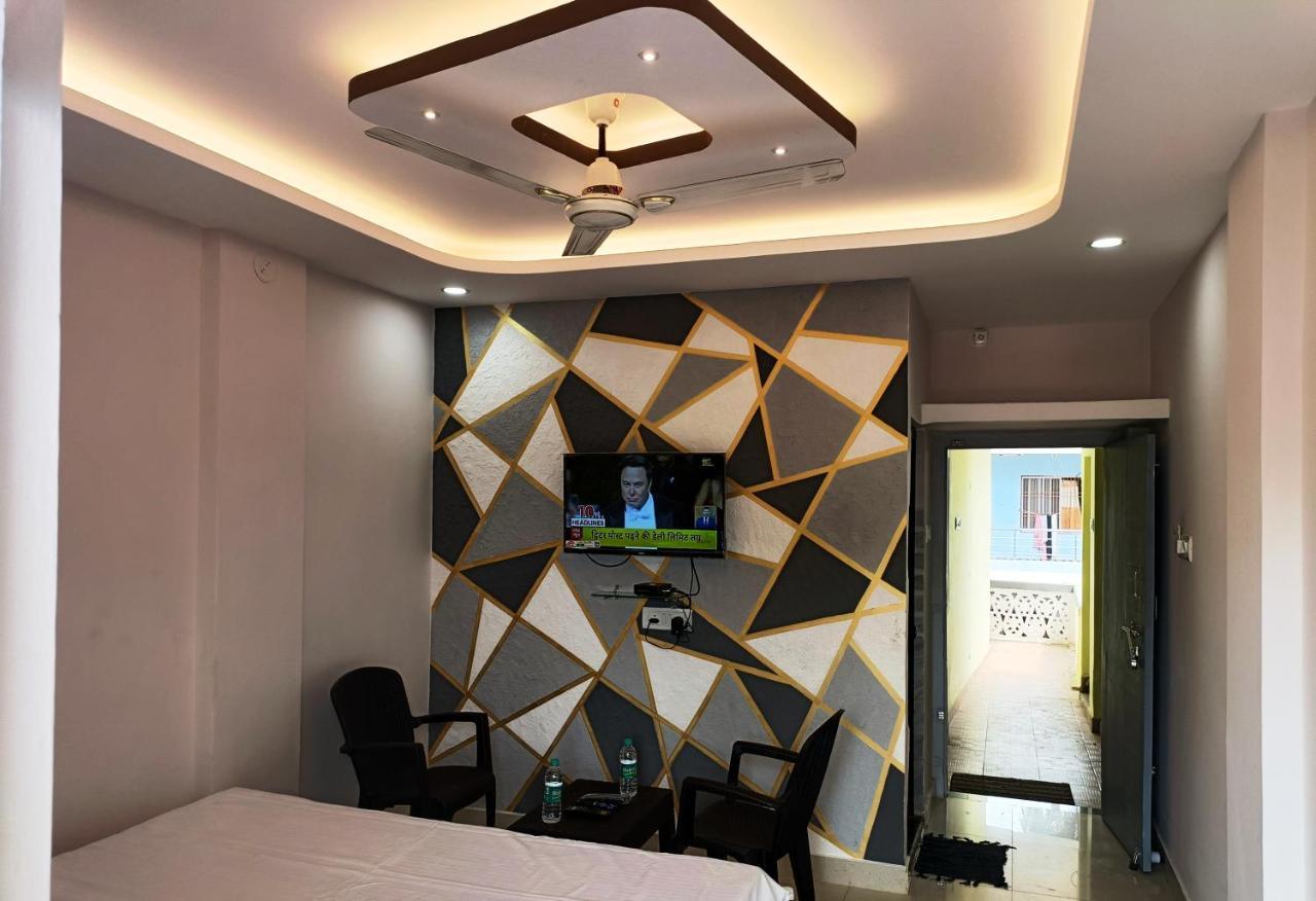 Hotel Grand View Пури Екстериор снимка