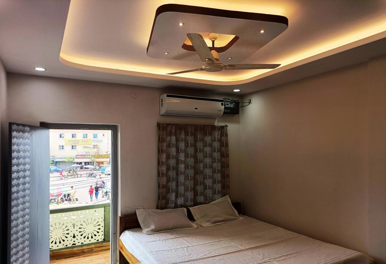 Hotel Grand View Пури Екстериор снимка
