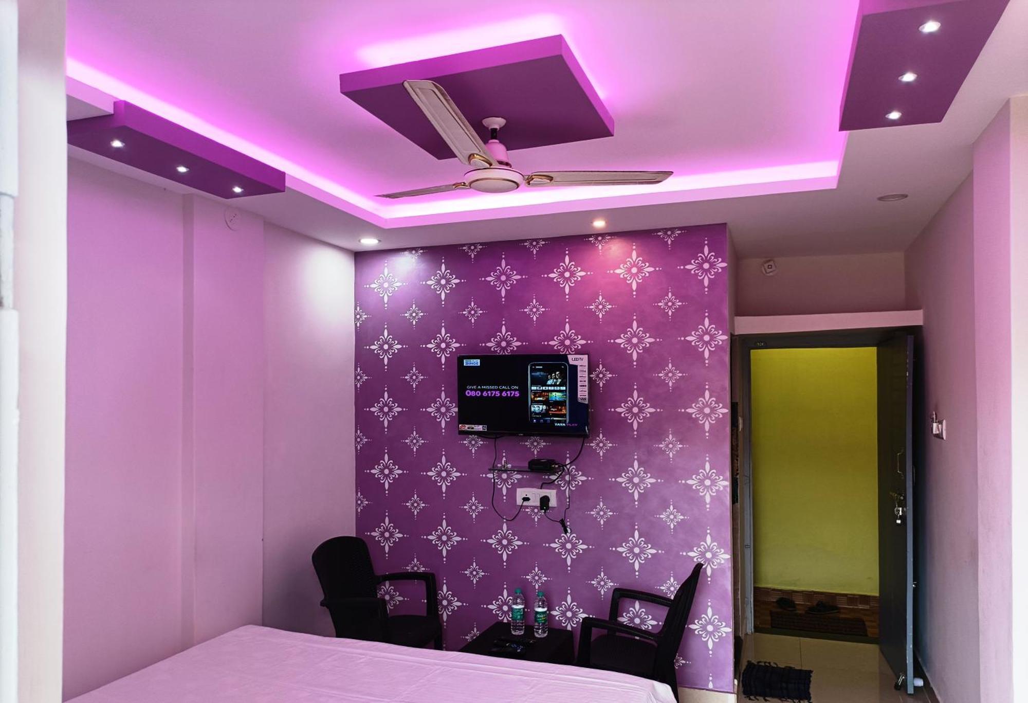 Hotel Grand View Пури Екстериор снимка