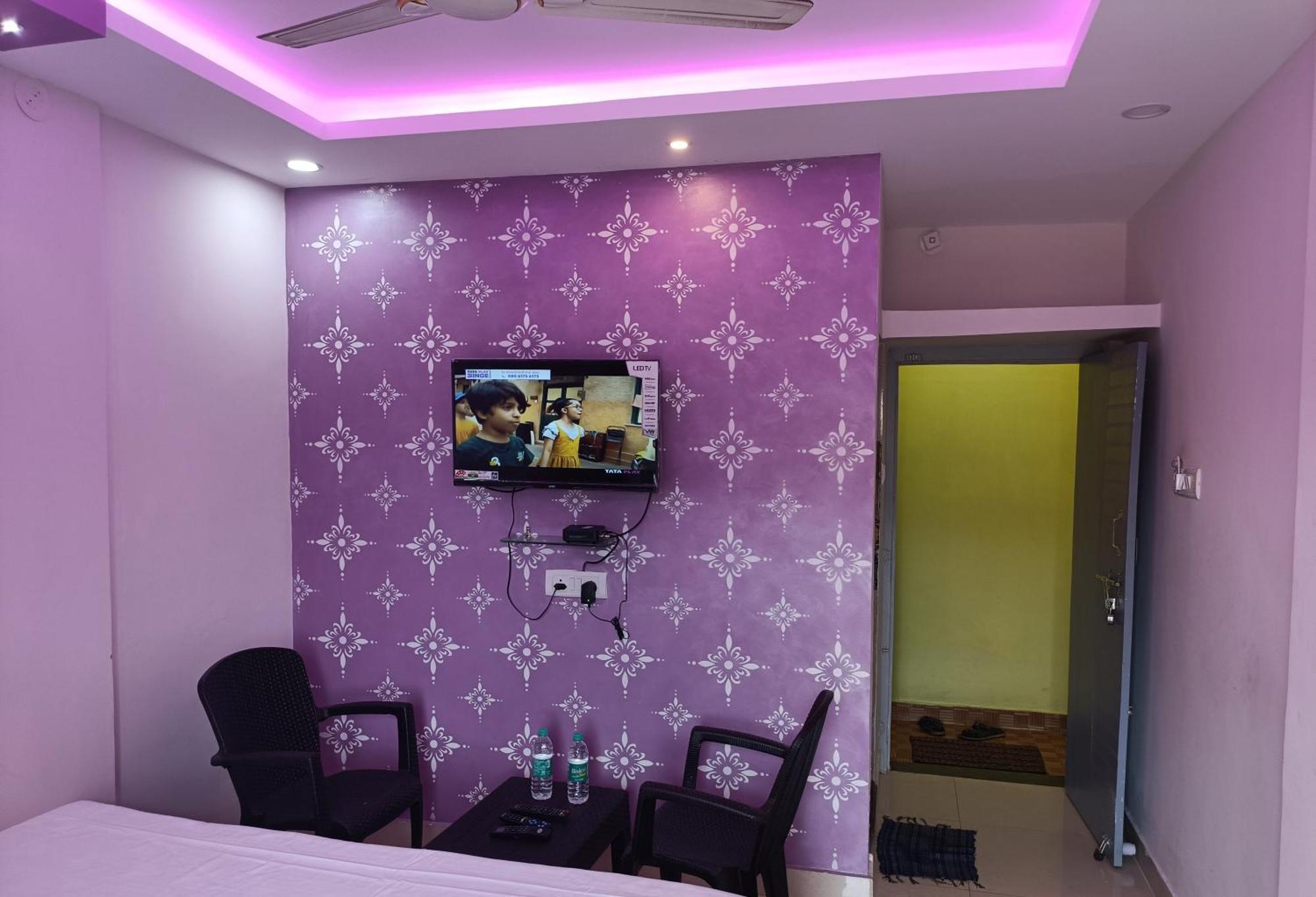 Hotel Grand View Пури Екстериор снимка
