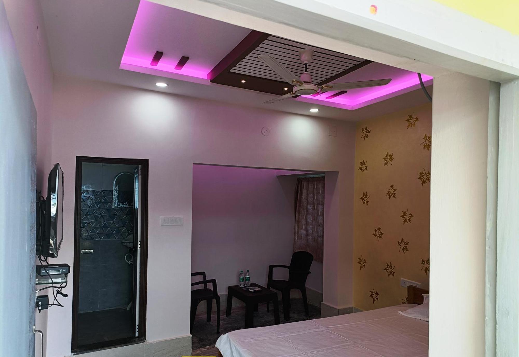 Hotel Grand View Пури Екстериор снимка