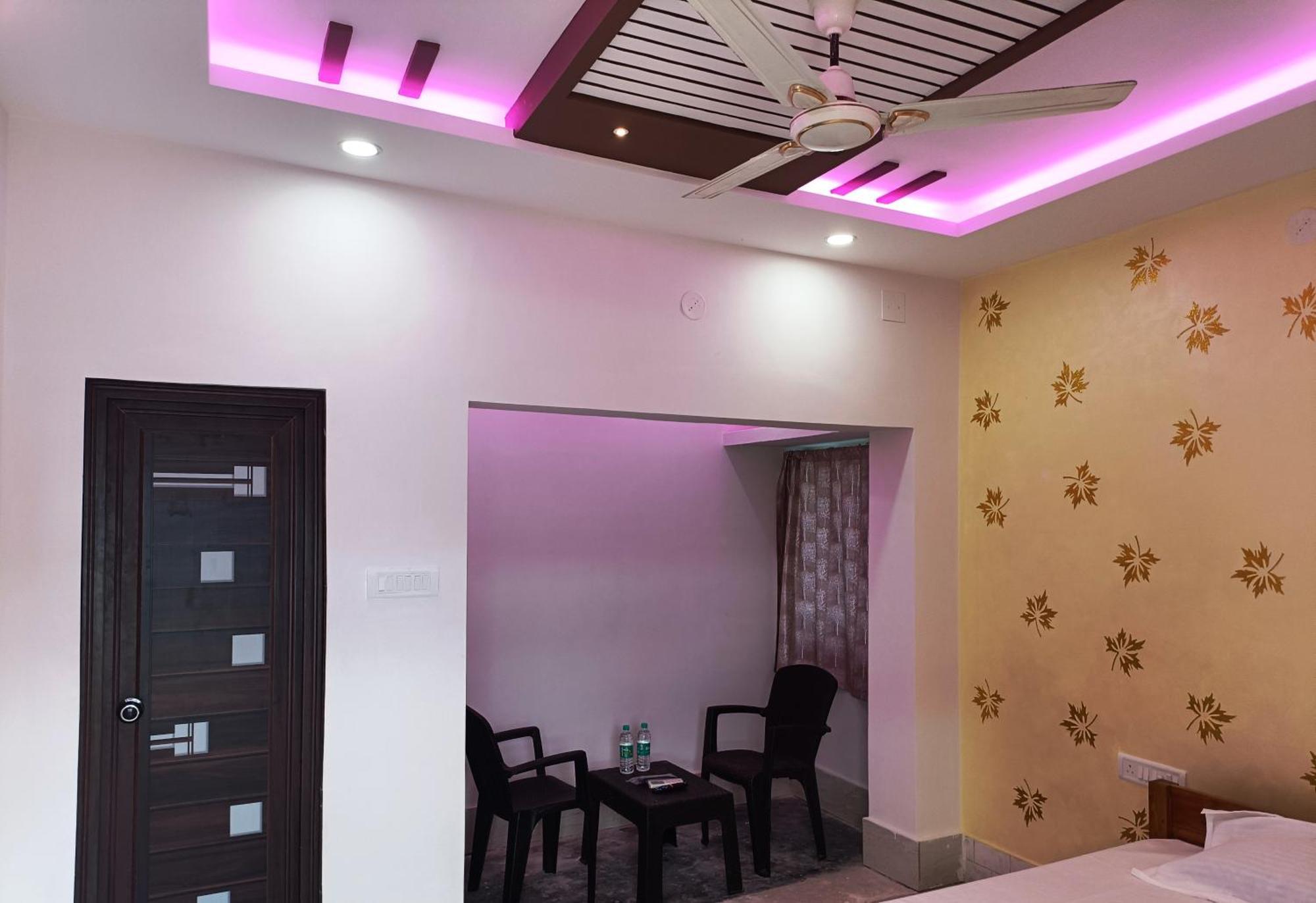 Hotel Grand View Пури Екстериор снимка